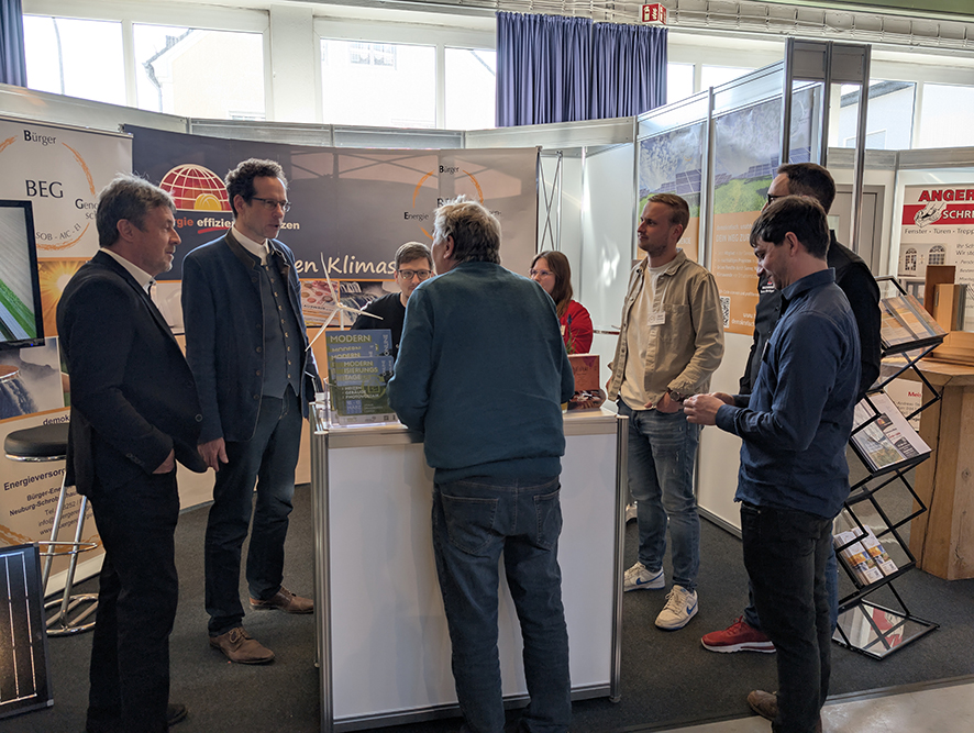 Impressionen von der Energiesparmesse CLEVER BAUEN+LEBEN 2025